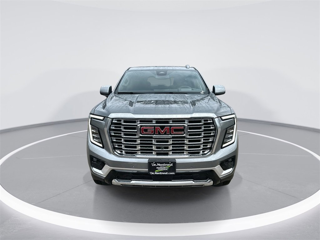 New 2026 GMC Yukon Denali w/ Sun & Power Step Package image 3
