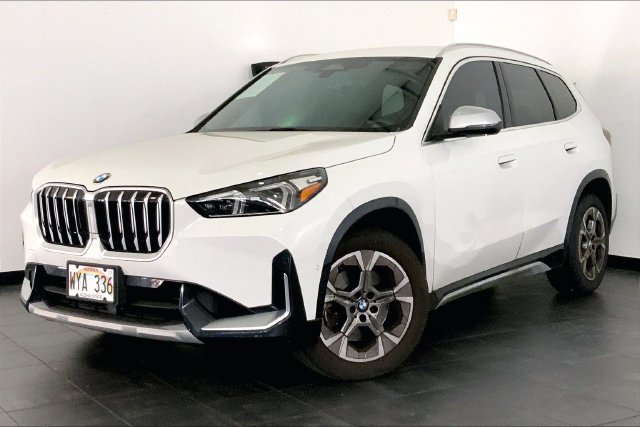 Used 2023 BMW X1 xDrive28i w/ Convenience Package