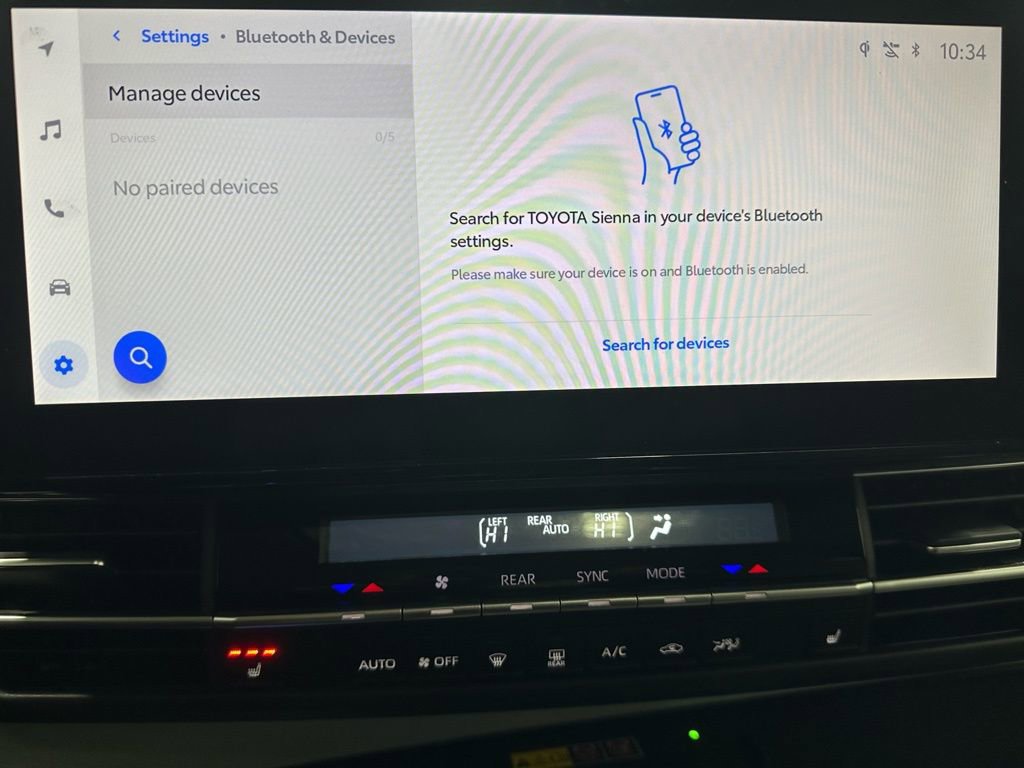 Used 2025 Toyota Sienna XLE image 29