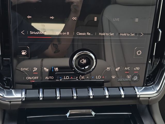 New 2026 GMC Yukon Denali w/ Denali Reserve Package image 15