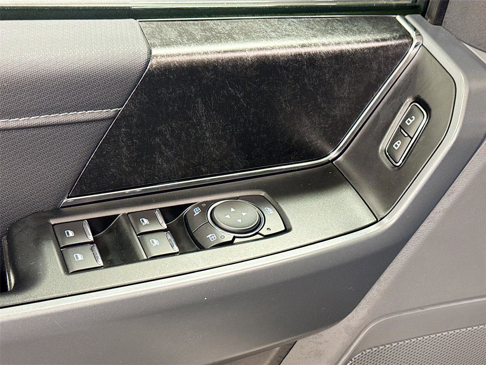 Used 2022 Ford F150 XLT w/ Equipment Group 301A Mid image 17