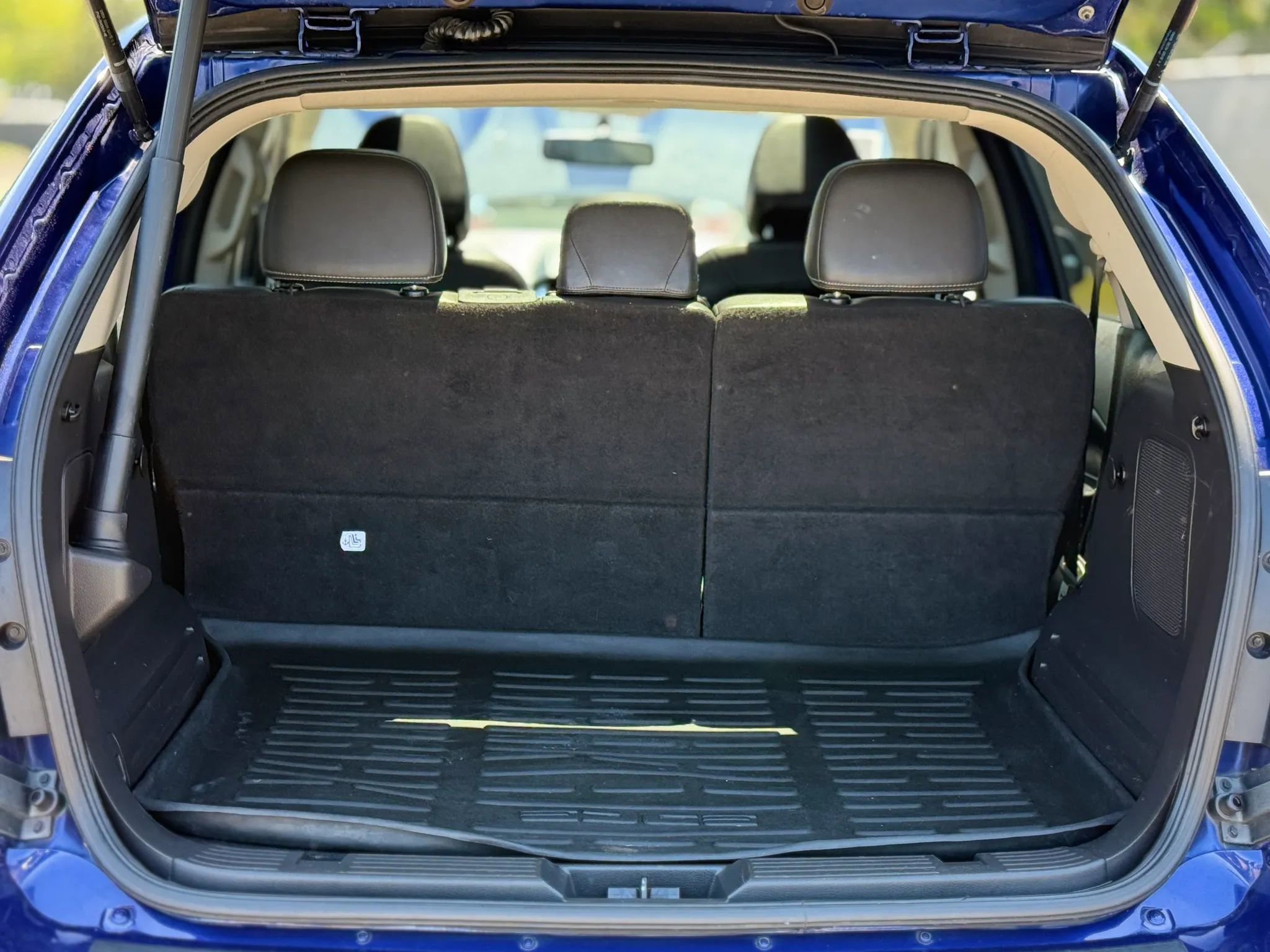 Used 2013 Ford Edge Sport FWD image 29