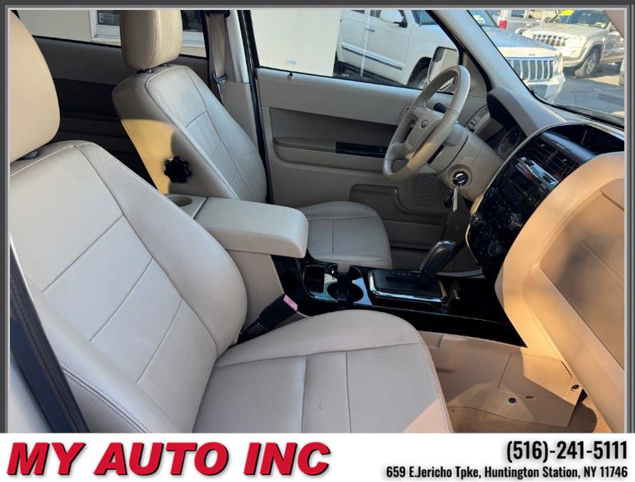 Used 2011 Ford Escape Limited w/ 301A Rapid Spec Order Code image 28
