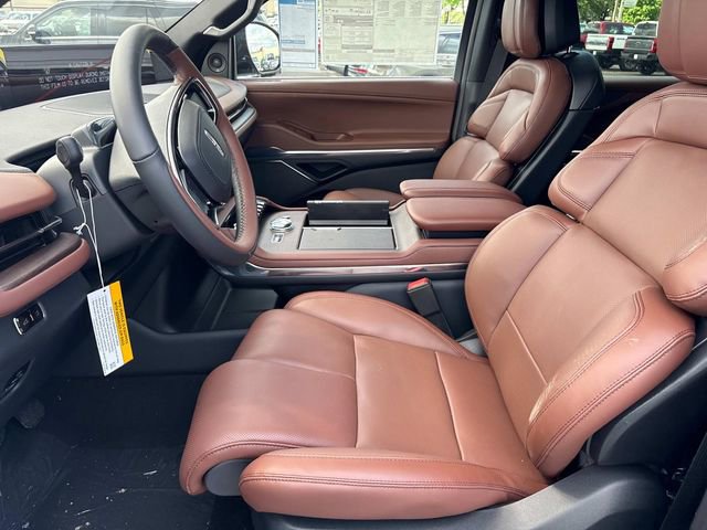 New 2025 Lincoln Navigator L Reserve image 25