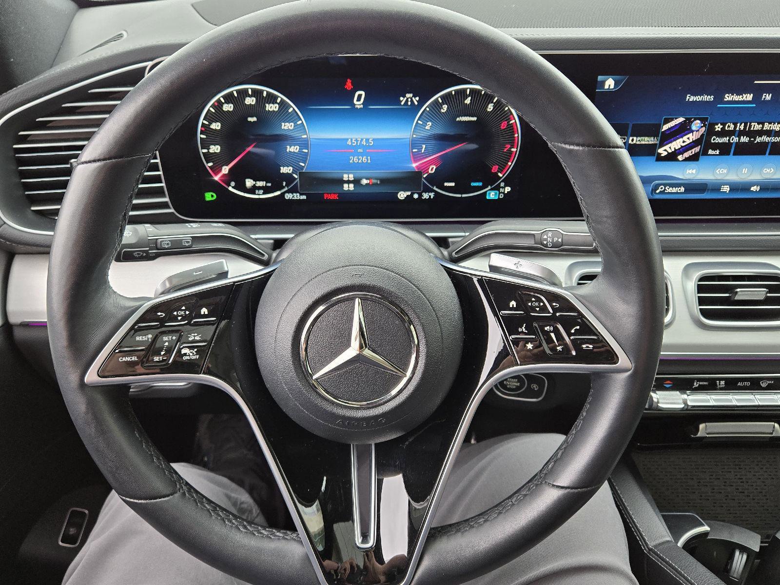 Used 2025 Mercedes-Benz GLS 450 4MATIC image 27