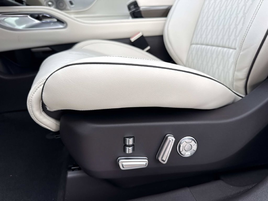 New 2026 Lincoln Nautilus Black Label AWD/4WD image 20