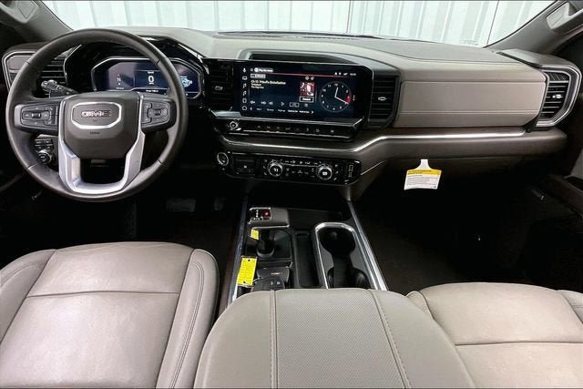Certified 2023 GMC Sierra 1500 SLT w/ SLT Premium Plus Package AWD/4WD image 15