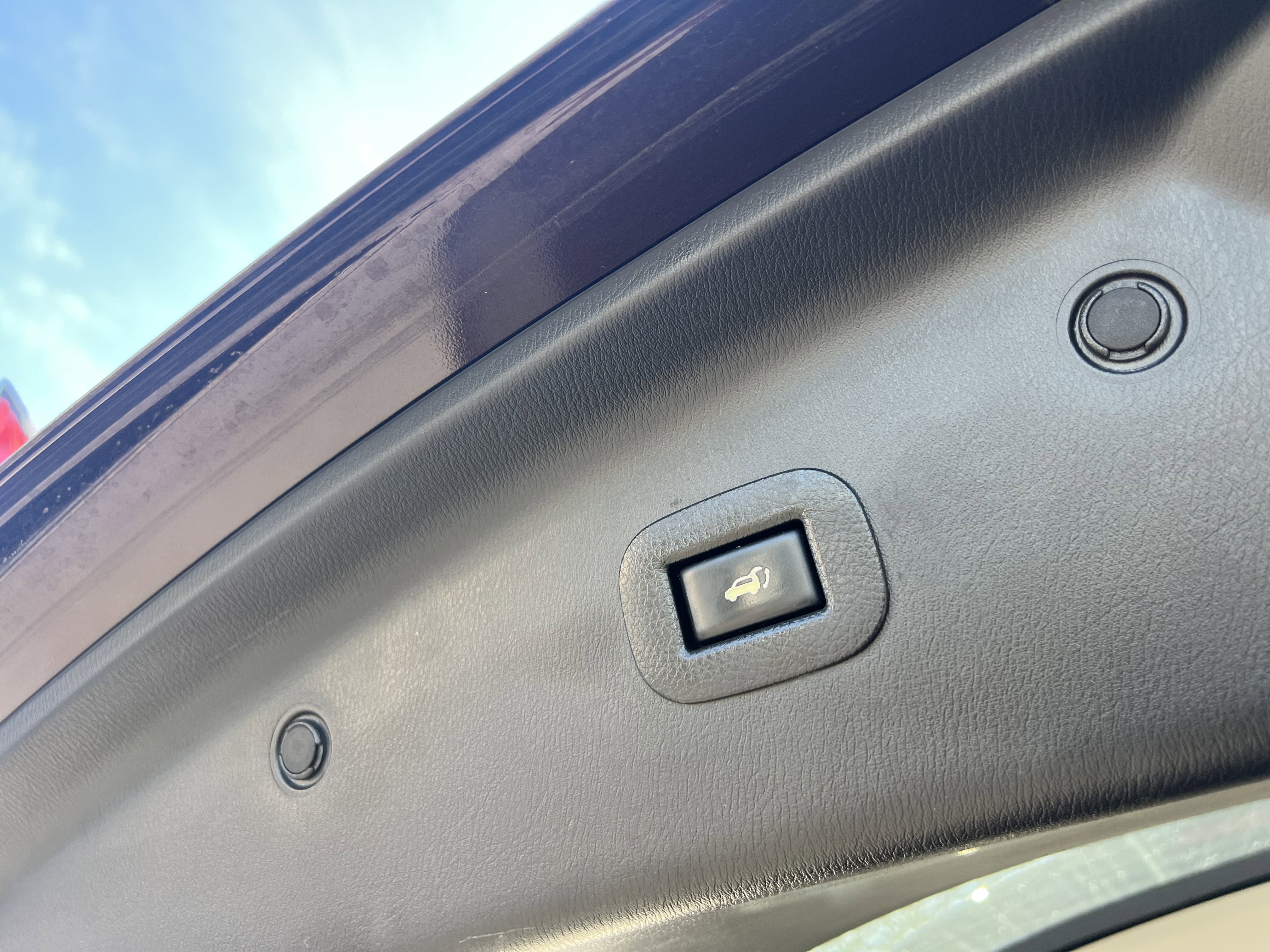 Used 2018 Nissan Armada SL w/ Premium Package image 34