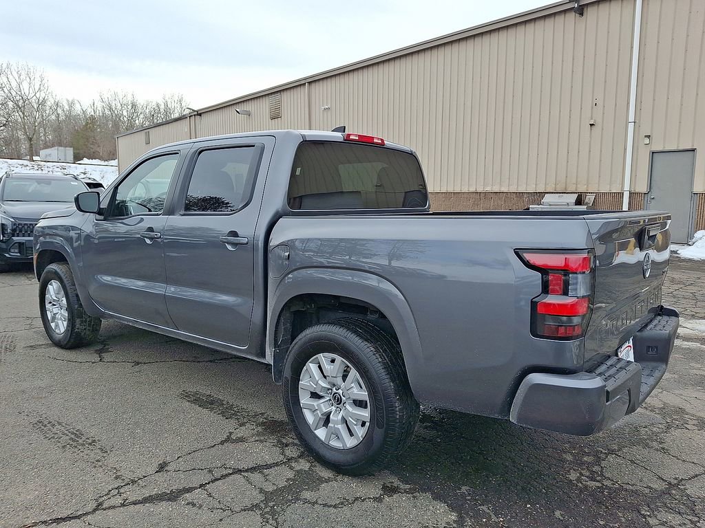 Used 2023 Nissan Frontier SV image 13