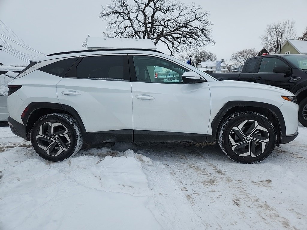 Used 2022 Hyundai Tucson SEL w/ Convenience + Premium Package image 4