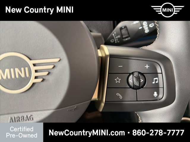 Certified 2025 MINI Cooper 2-Door Hardtop image 21
