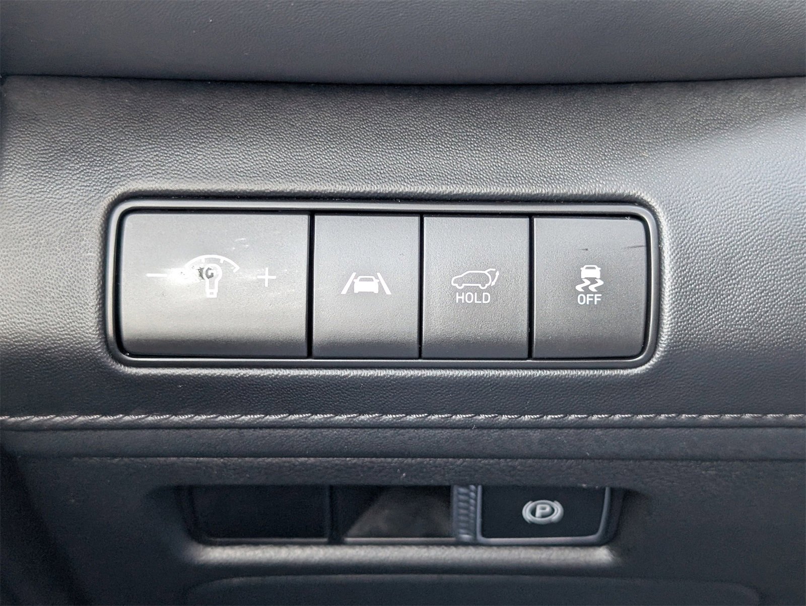 Used 2023 Hyundai Santa Fe Limited image 33