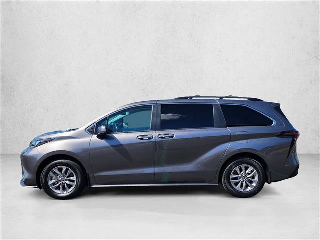 Certified 2024 Toyota Sienna XLE w/ XLE Plus Package FWD image 9