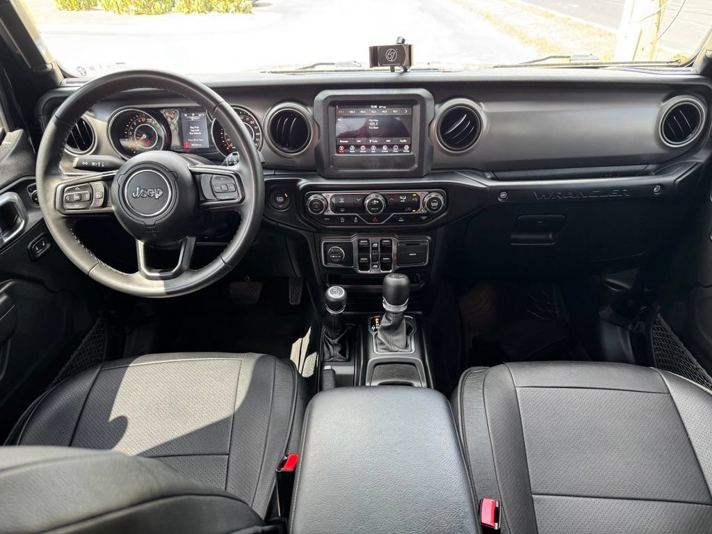 Used 2022 Jeep Wrangler Unlimited Sport AWD/4WD image 16
