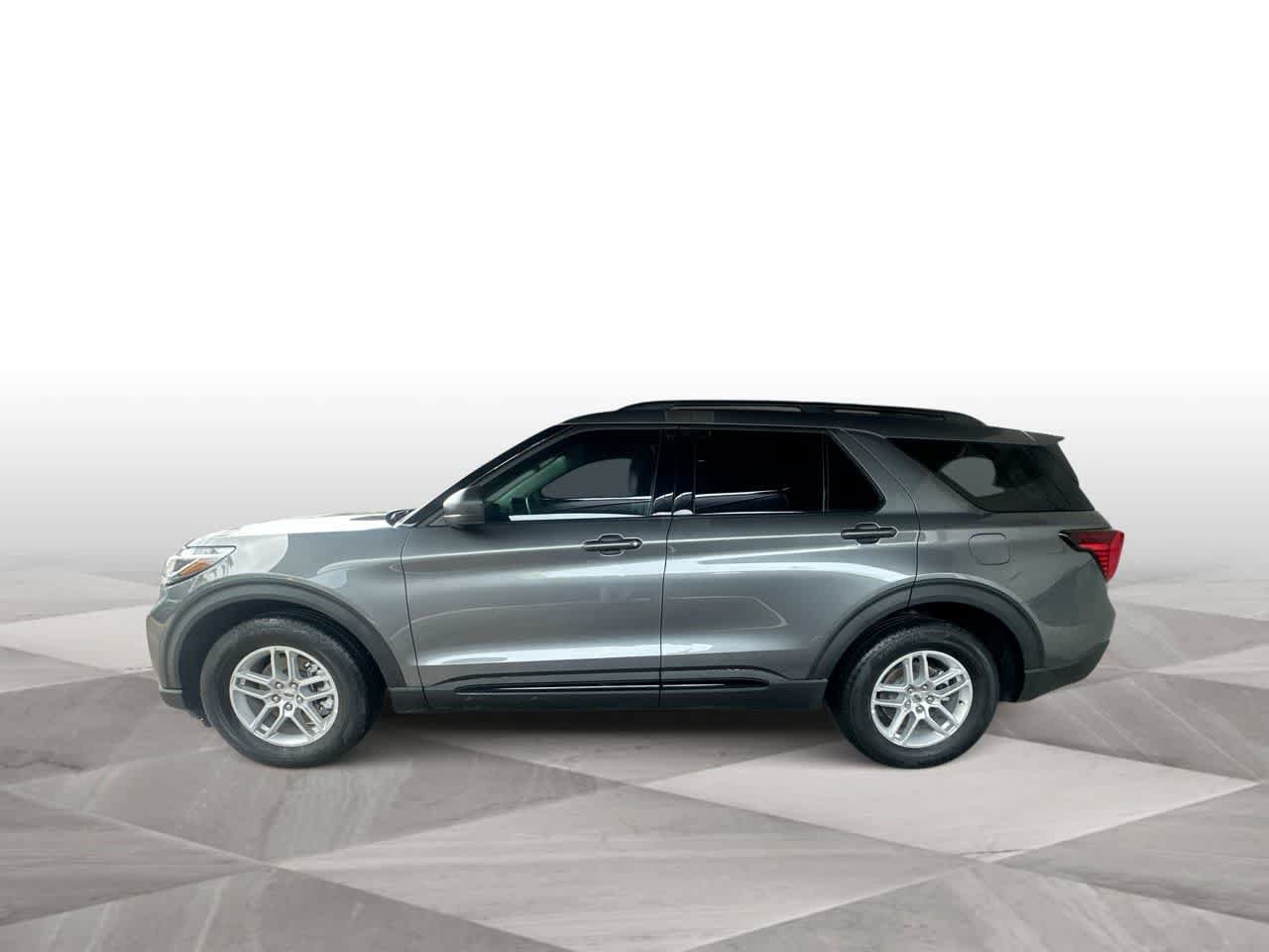 Used 2026 Ford Explorer Active RWD image 5