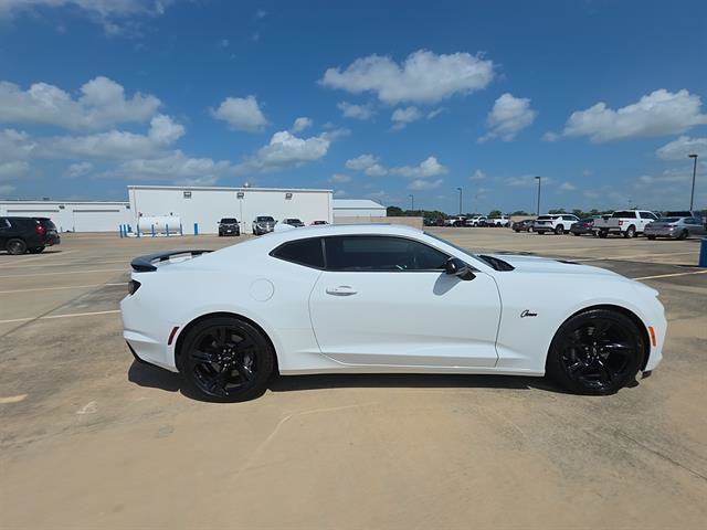 Used 2023 Chevrolet Camaro SS RWD image 4