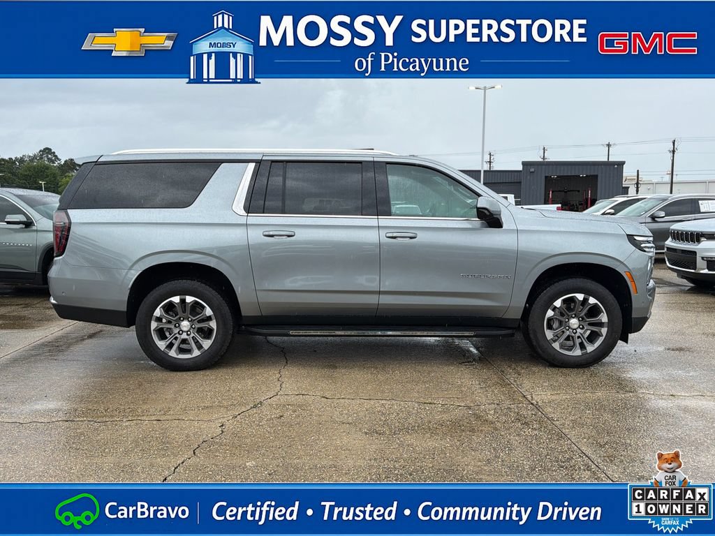 Certified 2025 Chevrolet Suburban LS w/ Max Trailering Package RWD image 7