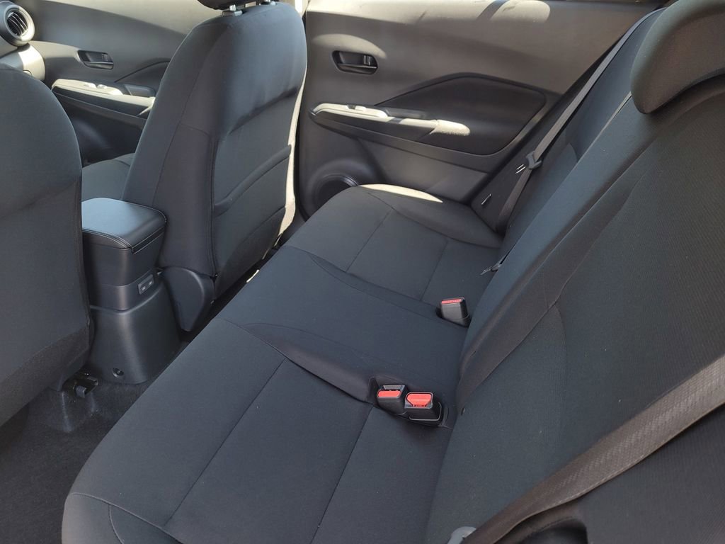 New 2025 Nissan Kicks Play S FWD image 5