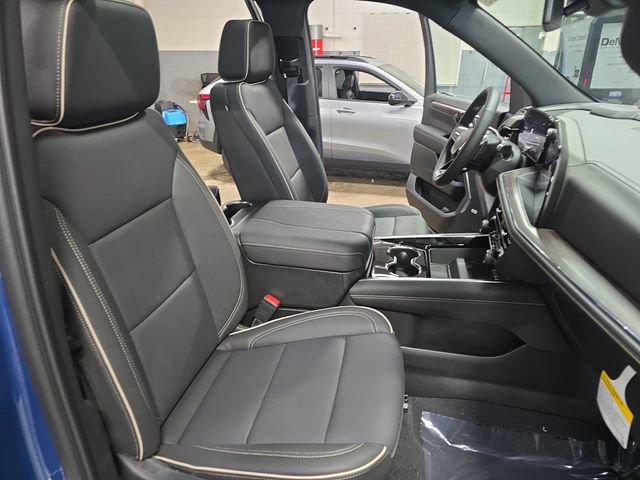 New 2026 Chevrolet Suburban Premier w/ Sun And Tow Package AWD/4WD image 11