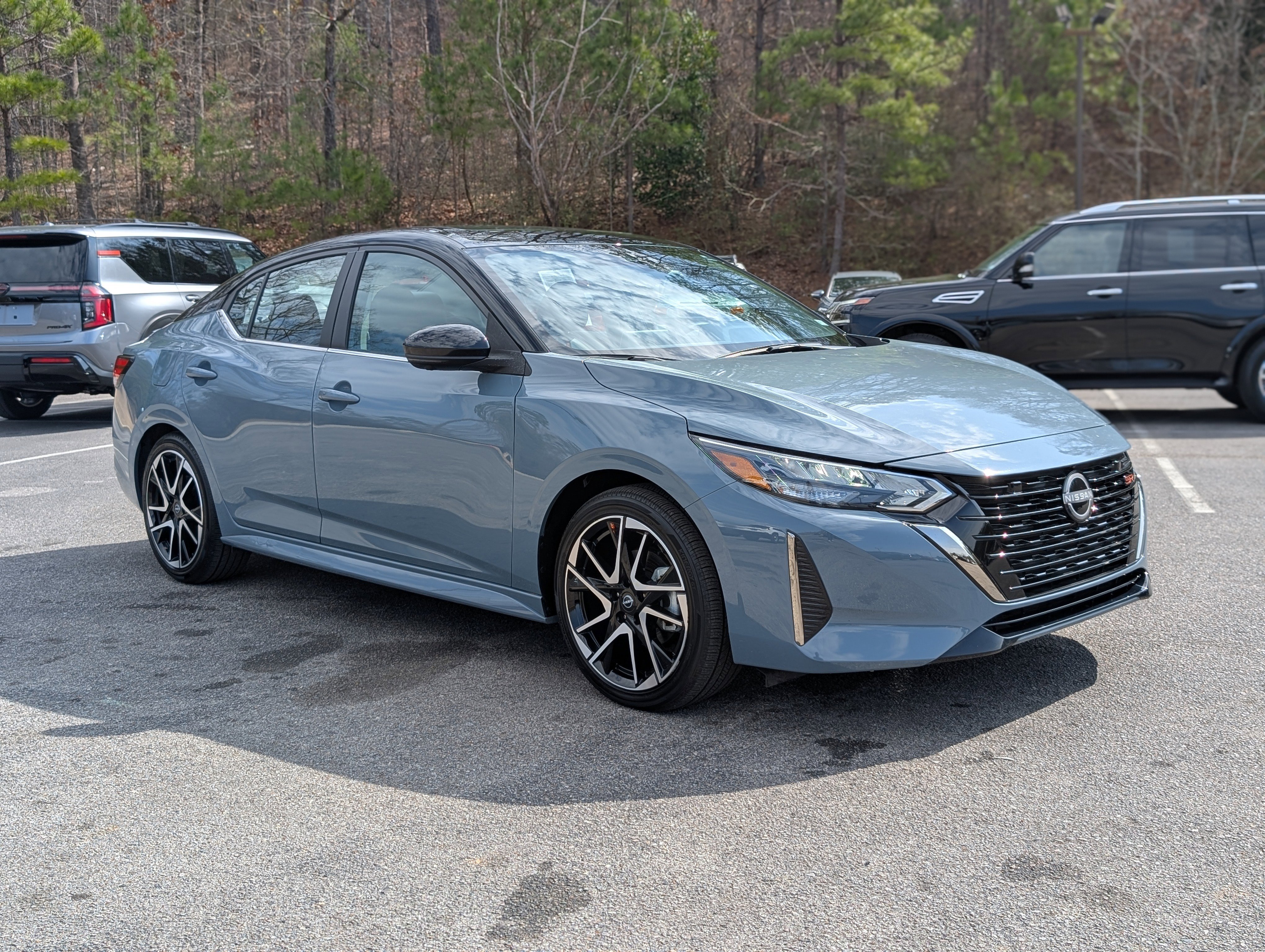 Used 2024 Nissan Sentra SR w/ SR Premium Package image 11