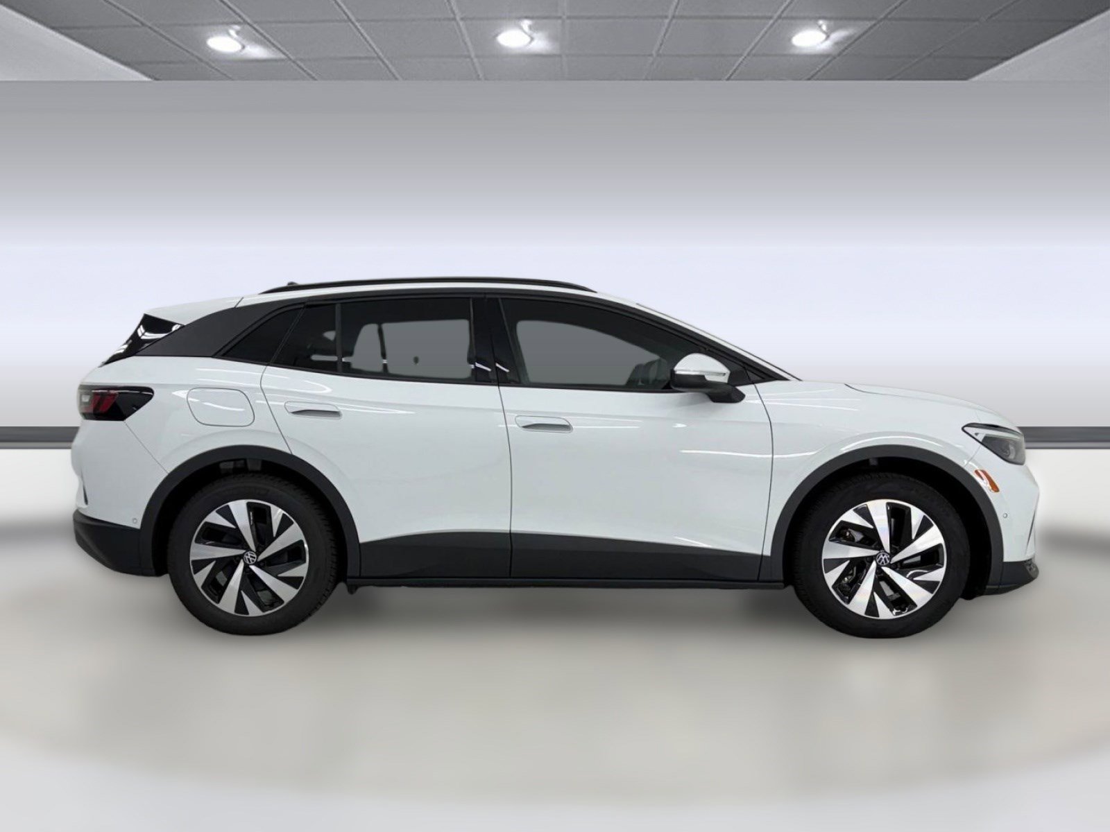 Used 2024 Volkswagen ID.4 2WD image 8