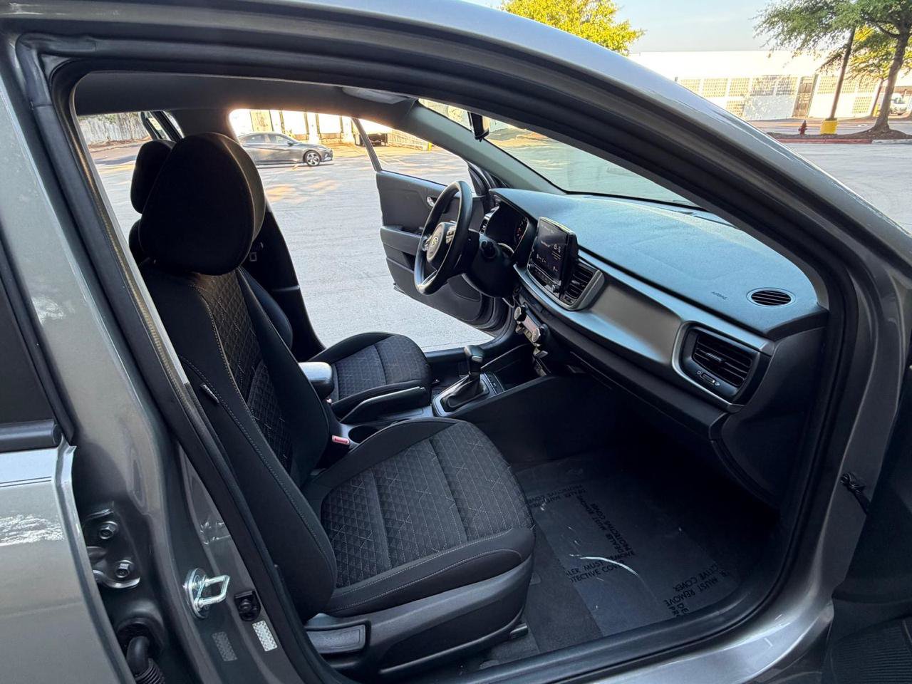 Used 2021 Kia Rio S w/ Technology Package FWD image 16