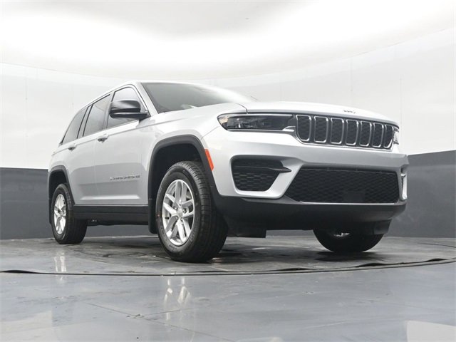 New 2025 Jeep Grand Cherokee Laredo image 44