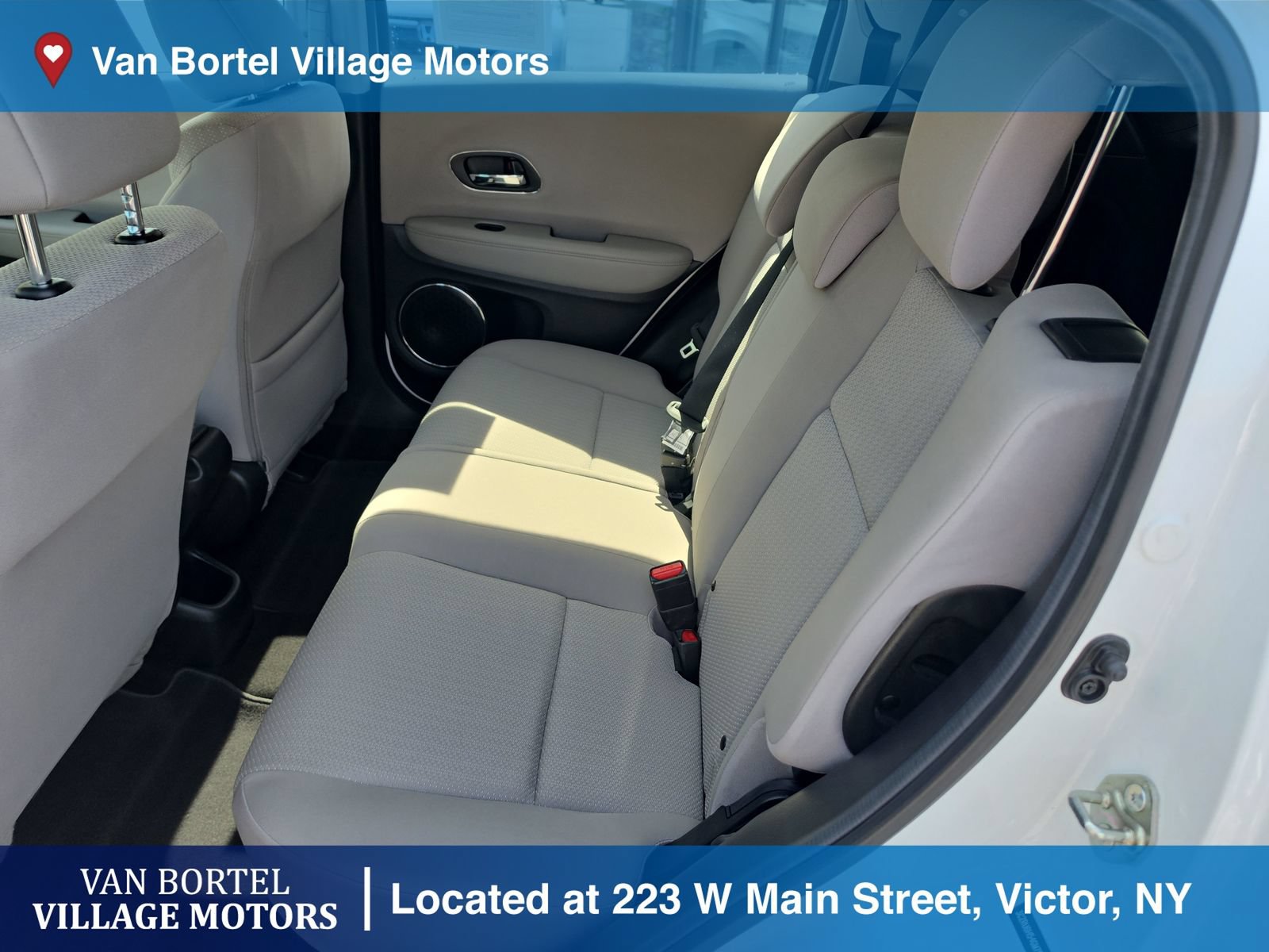 Used 2016 Honda HR-V EX image 24