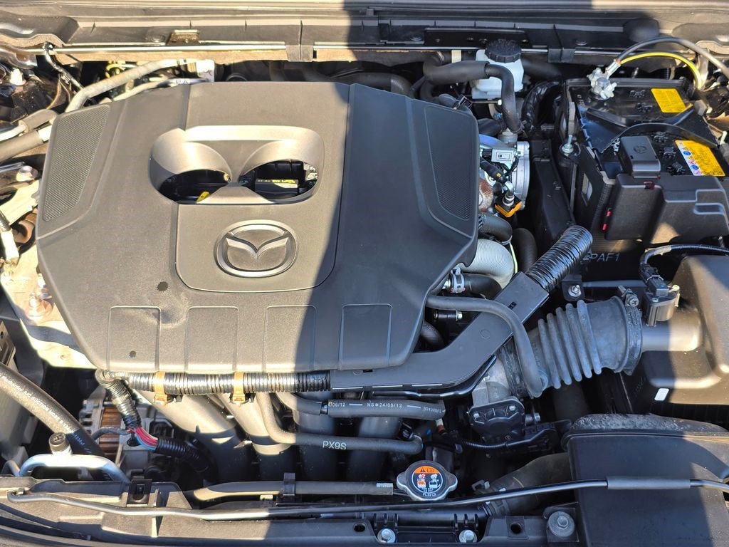 Used 2025 MAZDA MAZDA3 s FWD image 12