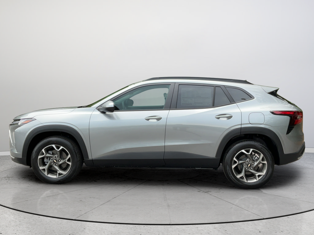 New 2026 Chevrolet Trax LT FWD image 4