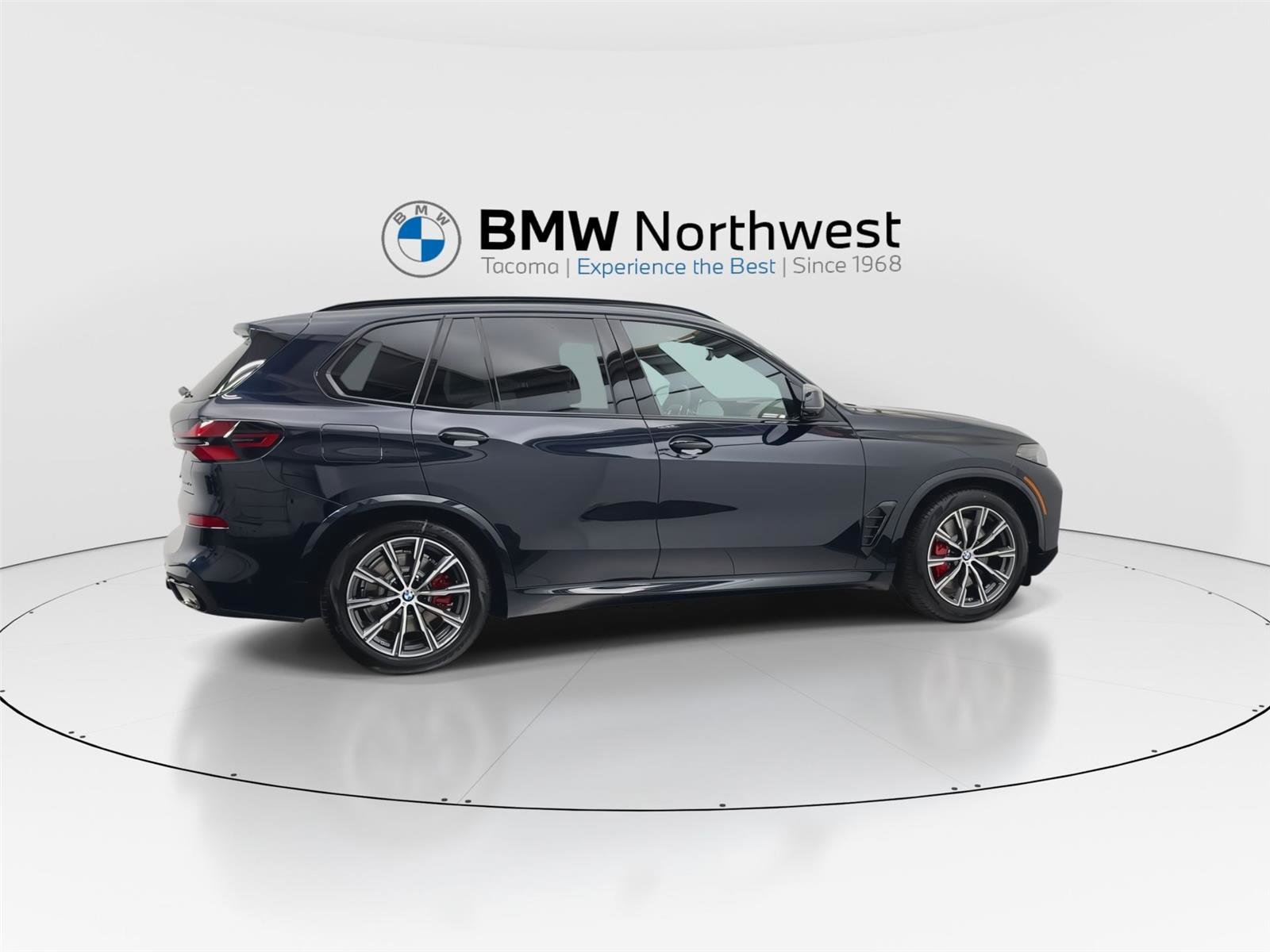 New 2026 BMW X5 xDrive50e AWD/4WD image 4