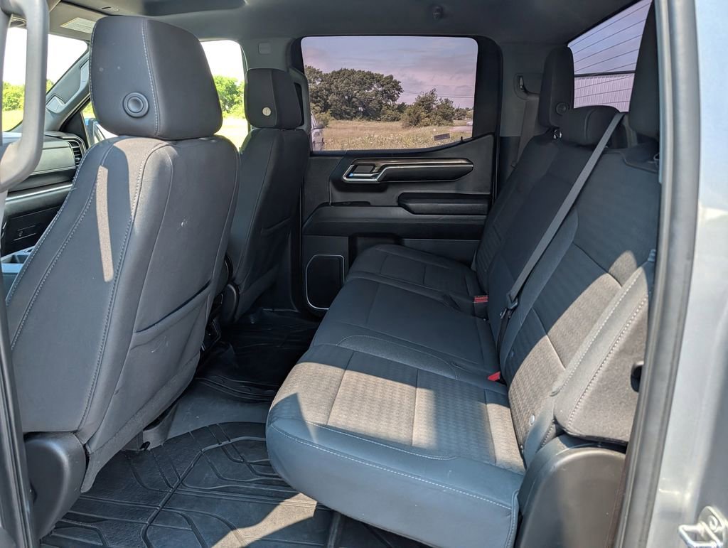 Used 2023 Chevrolet Silverado 1500 LT w/ Protection Package AWD/4WD image 27