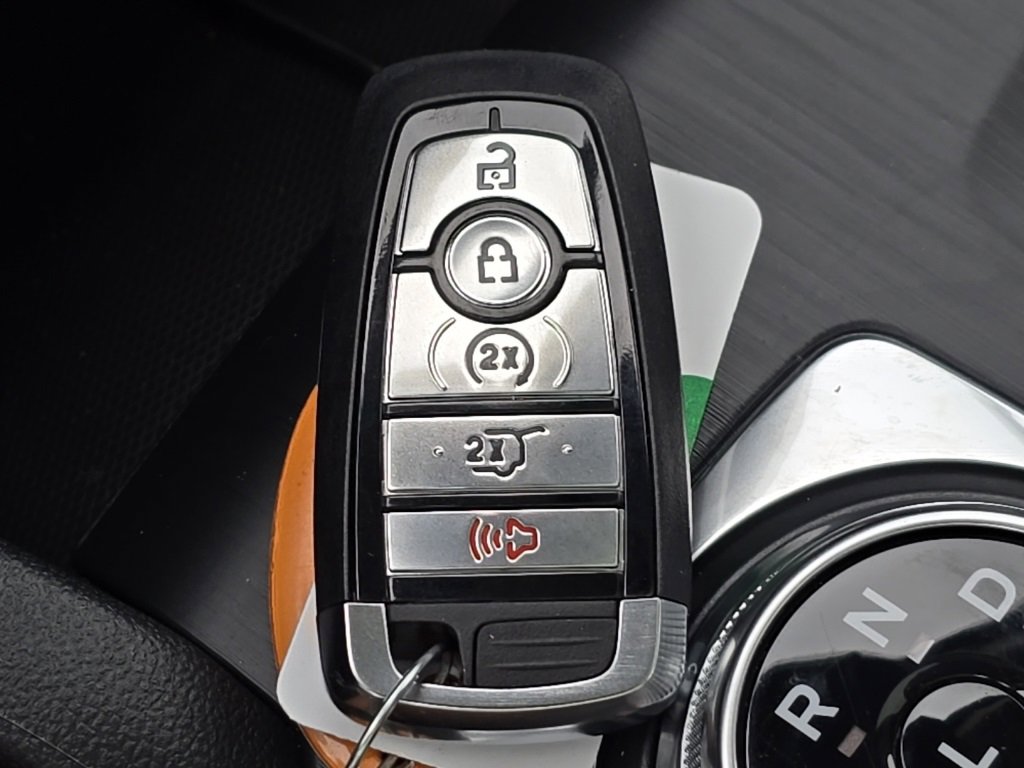 New 2026 Ford Escape SE image 7