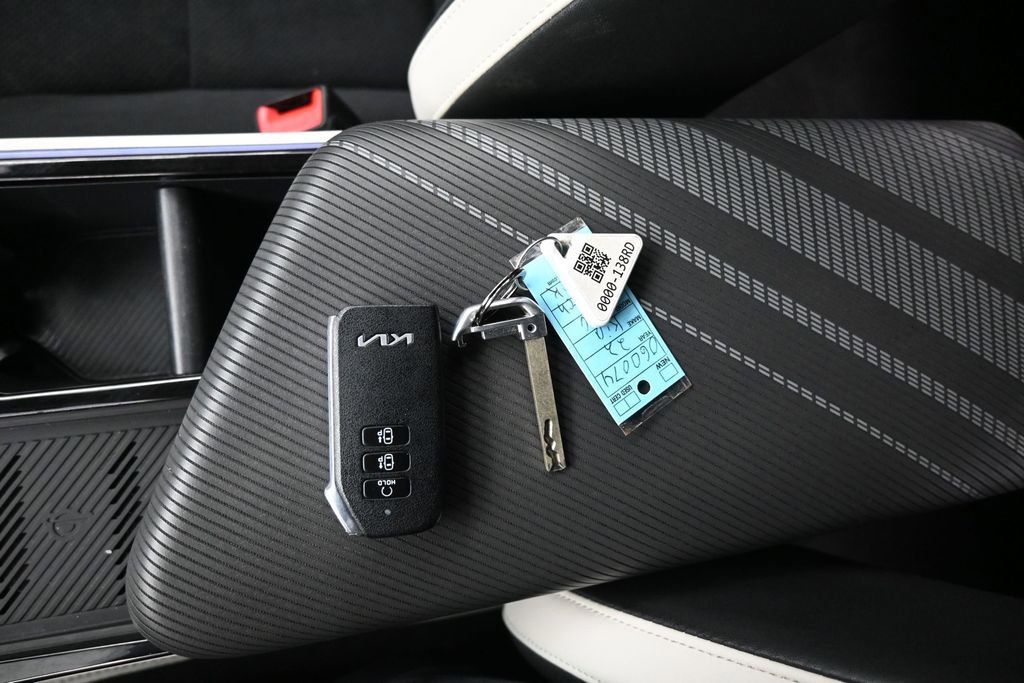 Used 2022 Kia EV6 GT-Line w/ GT-Line Suede Seat Package image 3