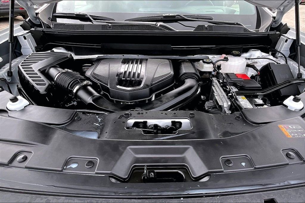 Used 2025 GMC Acadia Elevation AWD/4WD image 31
