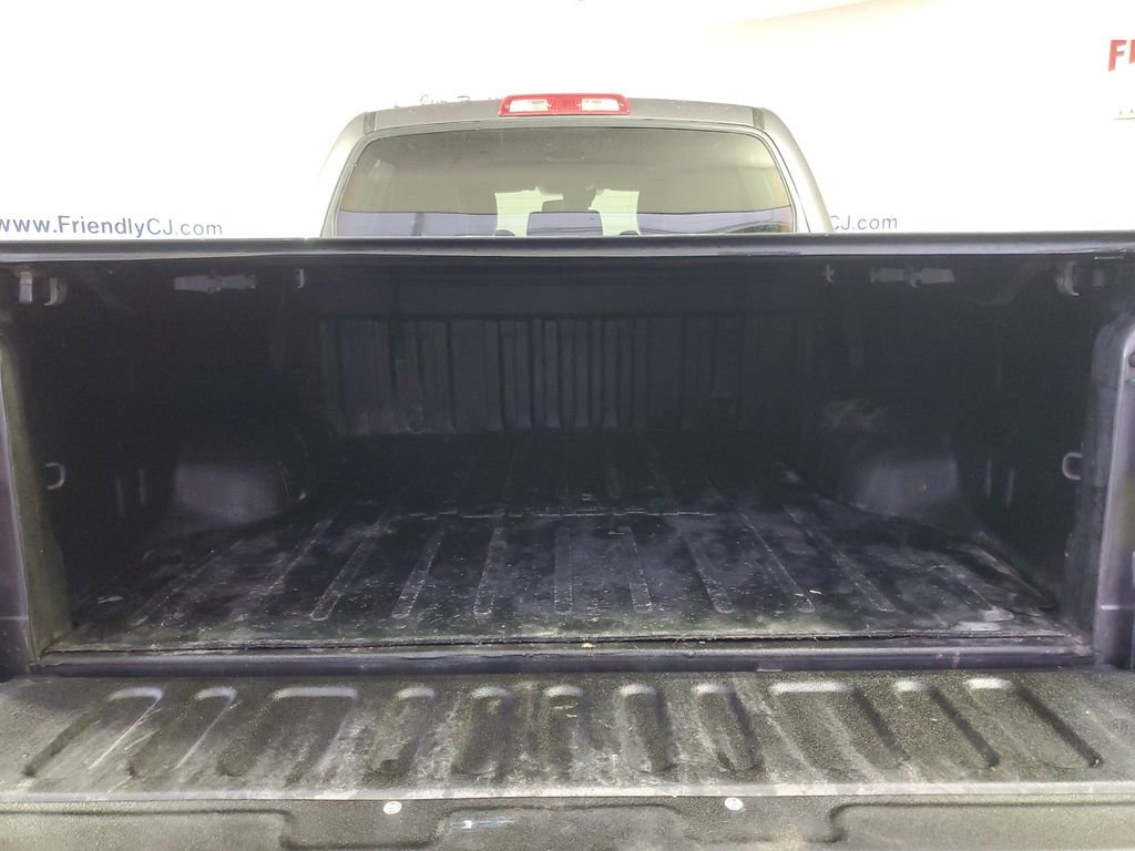 Used 2019 Toyota Tundra 4x4 CrewMax image 10