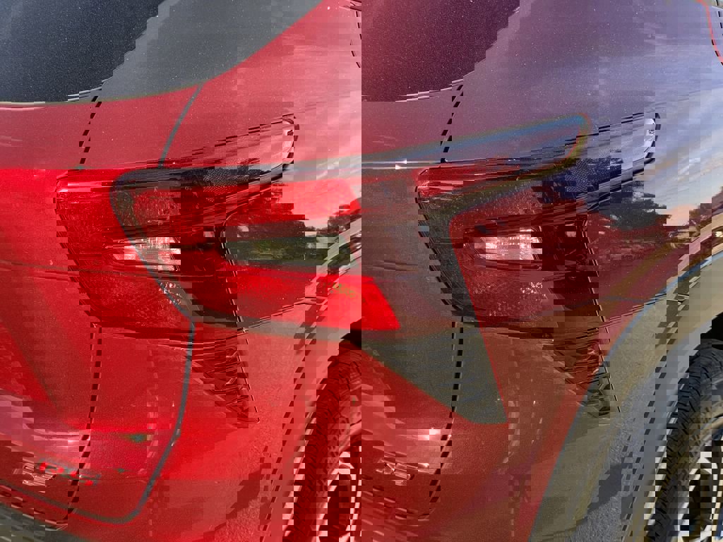 Used 2025 Chevrolet Trax RS w/ Driver Confidence Package image 9