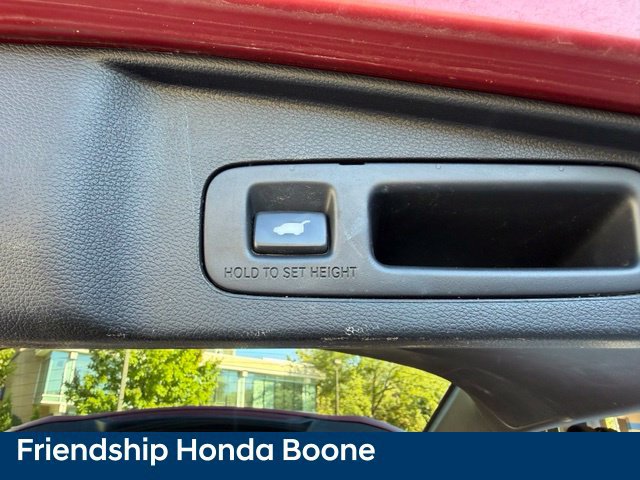Used 2019 Honda CR-V Touring image 42