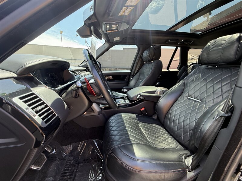 Used 2018 Land Rover Range Rover SV Autobiography Dynamic AWD/4WD image 22