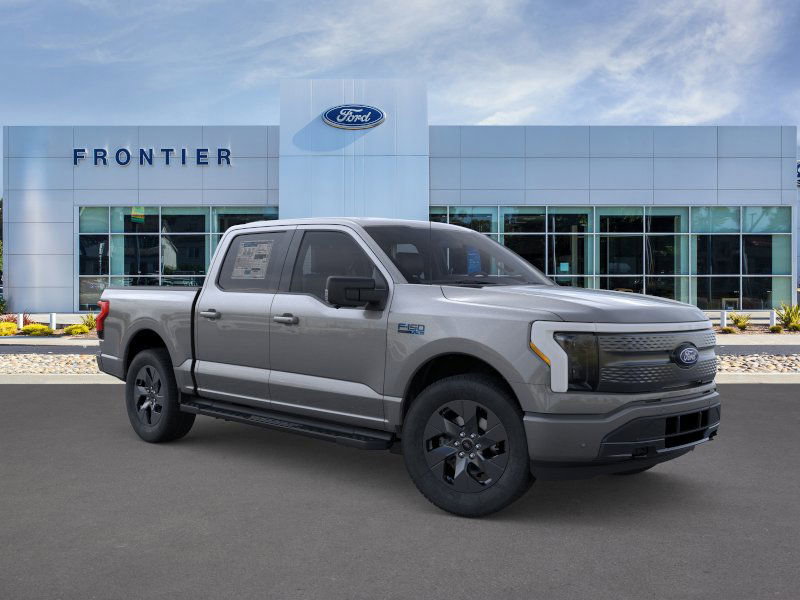 New 2025 Ford F150 Lightning Flash image 7