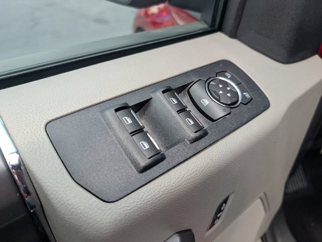 Used 2020 Ford F150 XLT w/ Equipment Group 302A Luxury AWD/4WD image 16