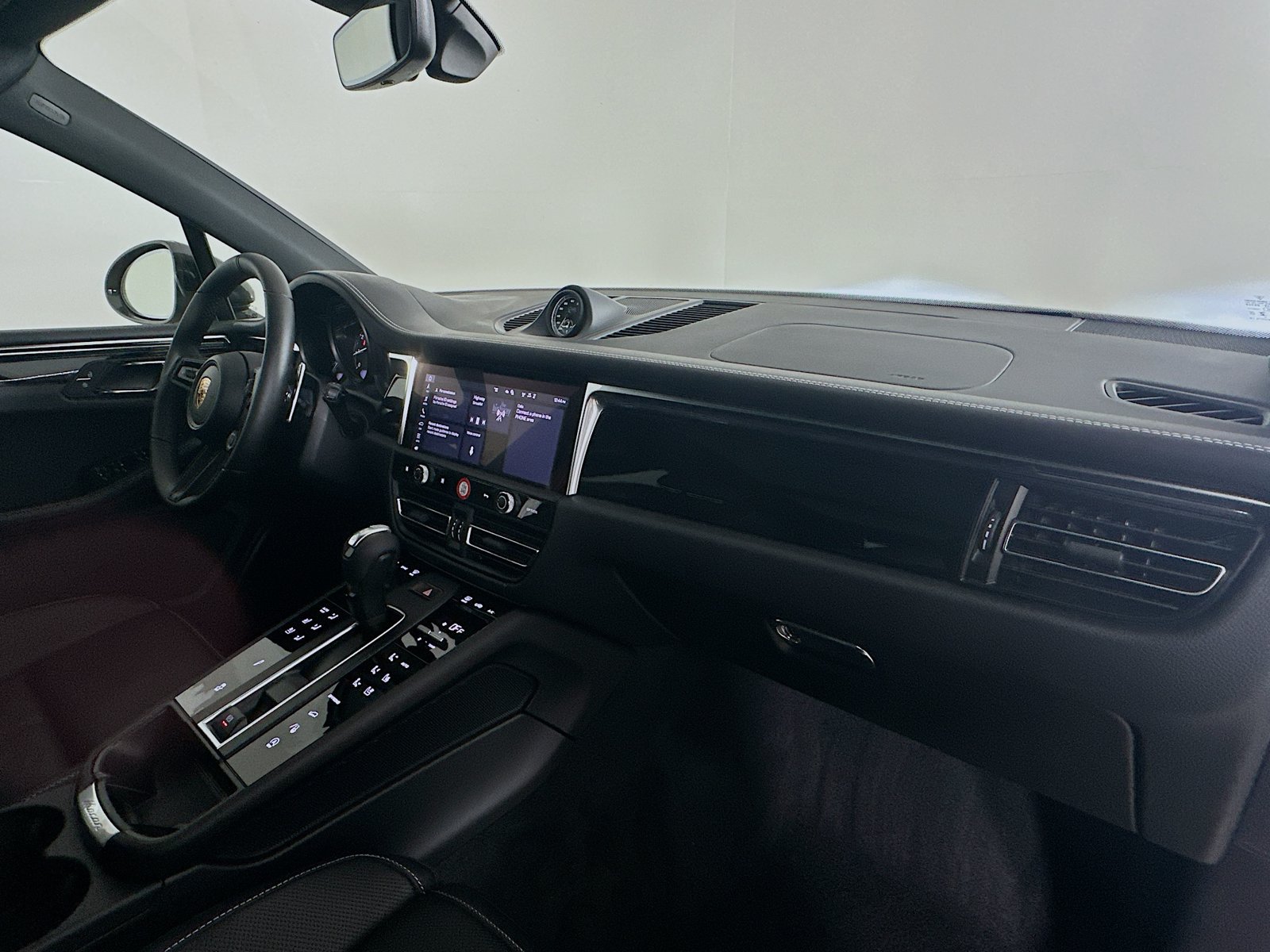 New 2026 Porsche Macan Turbo AWD/4WD image 48