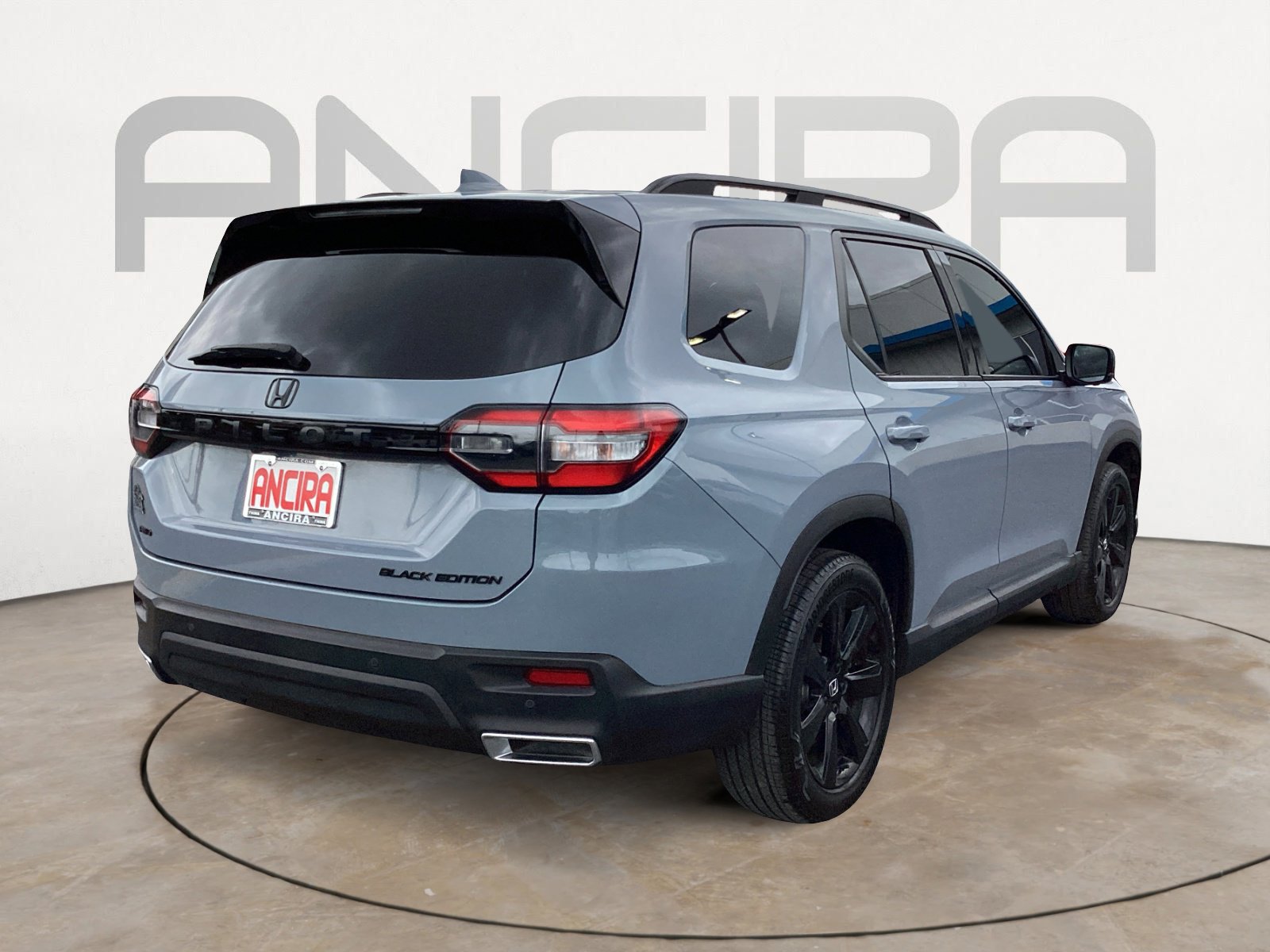 Used 2025 Honda Pilot Black Edition image 14