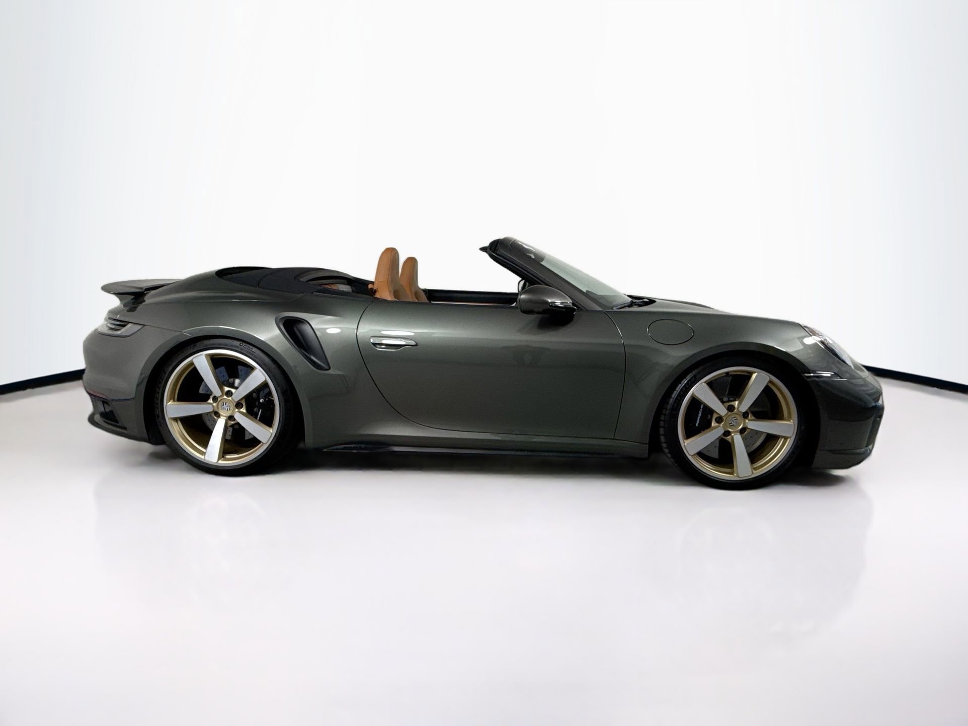 Used 2024 Porsche 911 Turbo S image 8