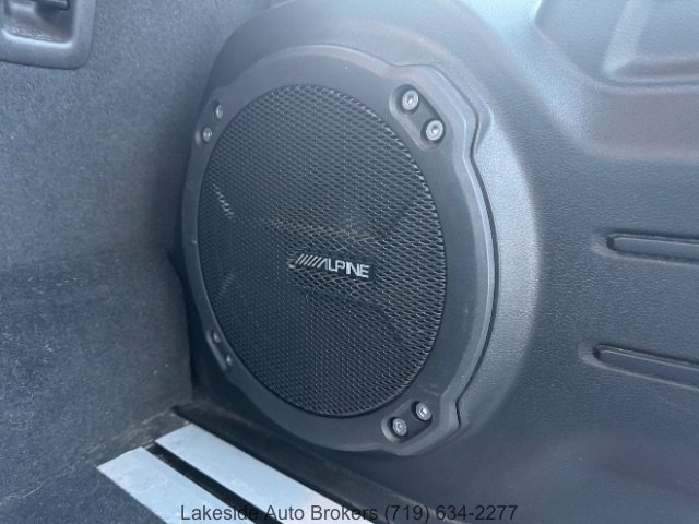Used 2022 Jeep Wrangler Unlimited Sahara w/ Cold Weather Group AWD/4WD image 38