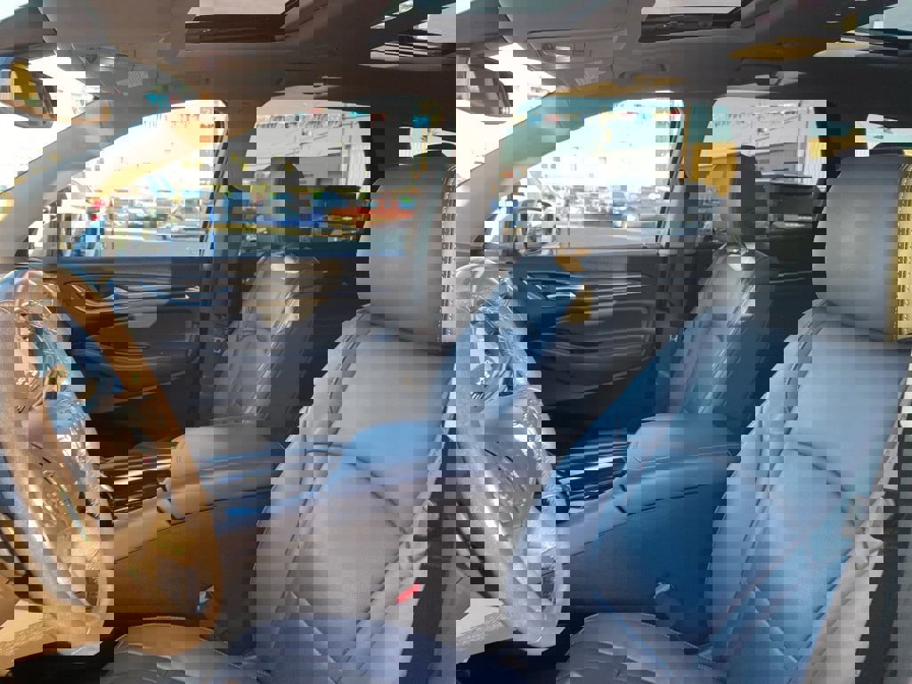 Used 2021 Buick Enclave Premium w/ Sun and Sites Package image 30