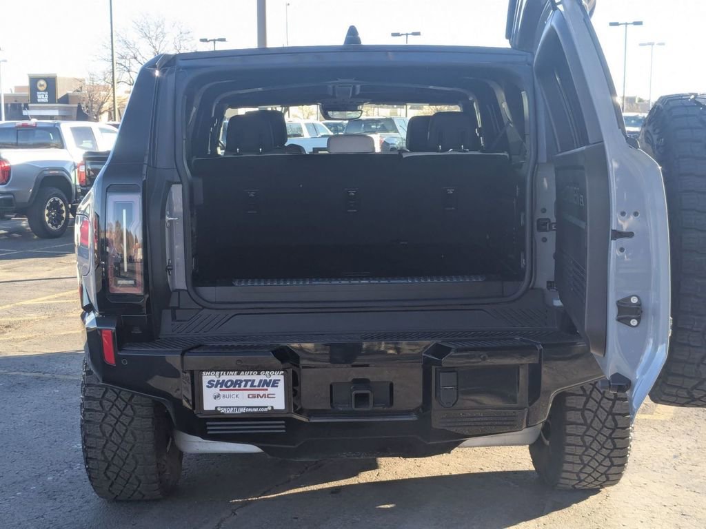 Used 2024 GMC Hummer EV 3X w/ Extreme Off-Road Package image 35