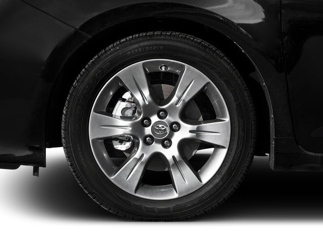 Used 2016 Toyota Sienna SE w/ SE Preferred Package image 11