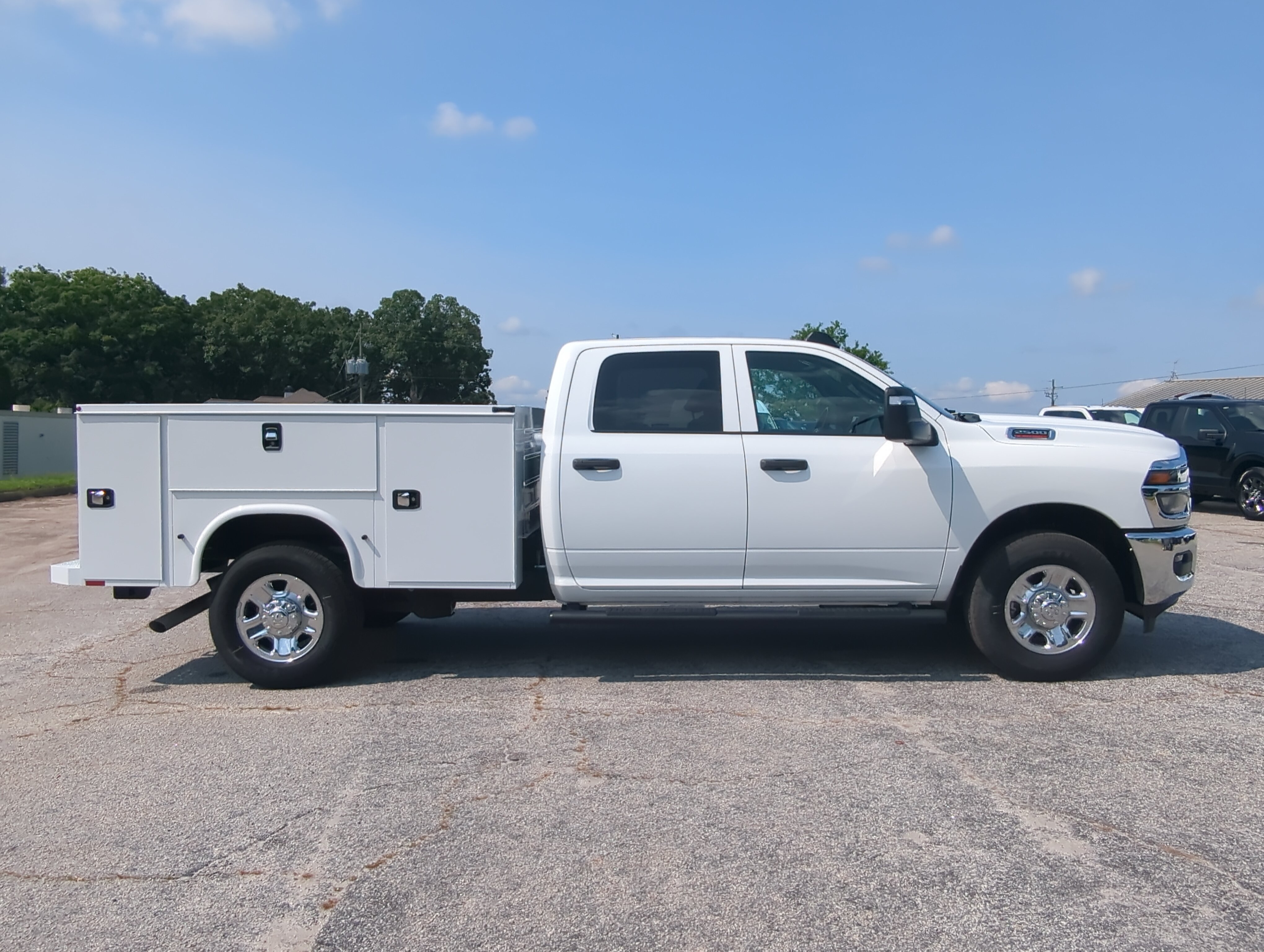 New 2026 RAM 2500 Tradesman w/ Chrome Appearance Group RWD image 2