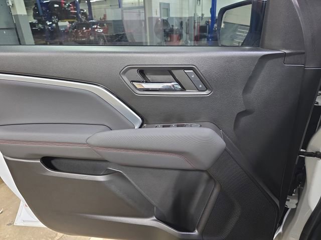 Used 2024 Chevrolet Colorado Z71 w/ LPO, Dark Essentials Package AWD/4WD image 26